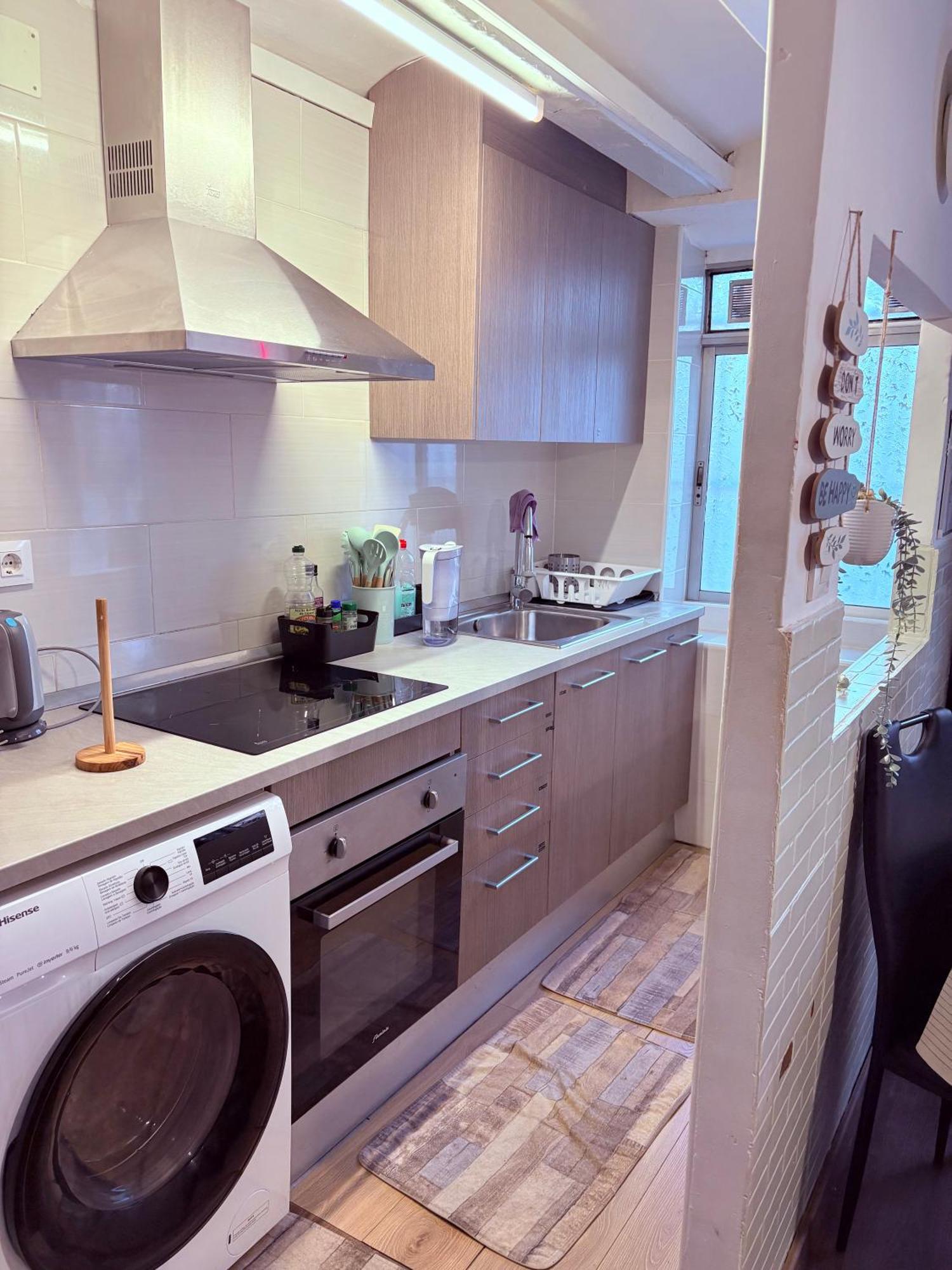 Stunning Flat For 6 People 3 Blocks From The Beach Plus Welcome Breakfast Barcelona Luaran gambar